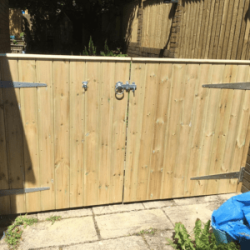 Double small gates