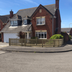Picket fencing in a front garden